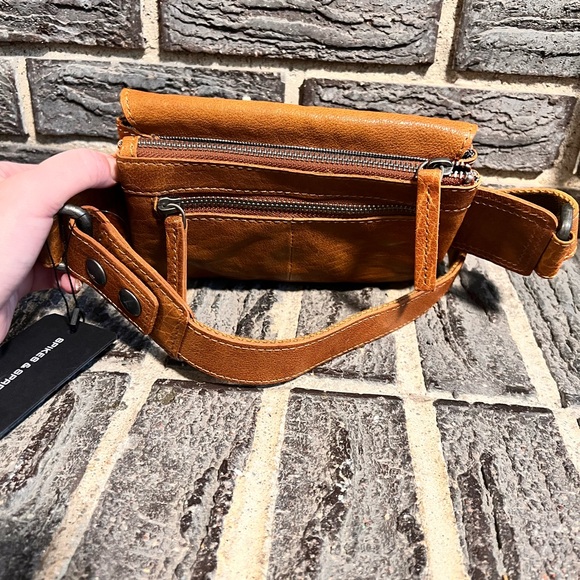 Spikes & Sparrow Waist Bag *BRAND NEW* - Picture 2 of 3
